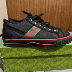 GUCCI SHOES 