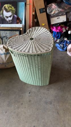 Heart hamper