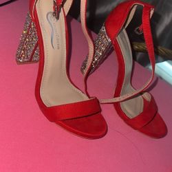 Red heels Size 6