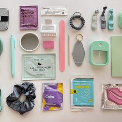 Car Kit For Those Always On The Go (Color: Tsunami)