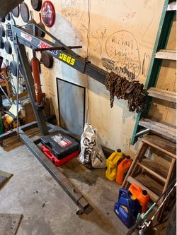 Engine Hoist