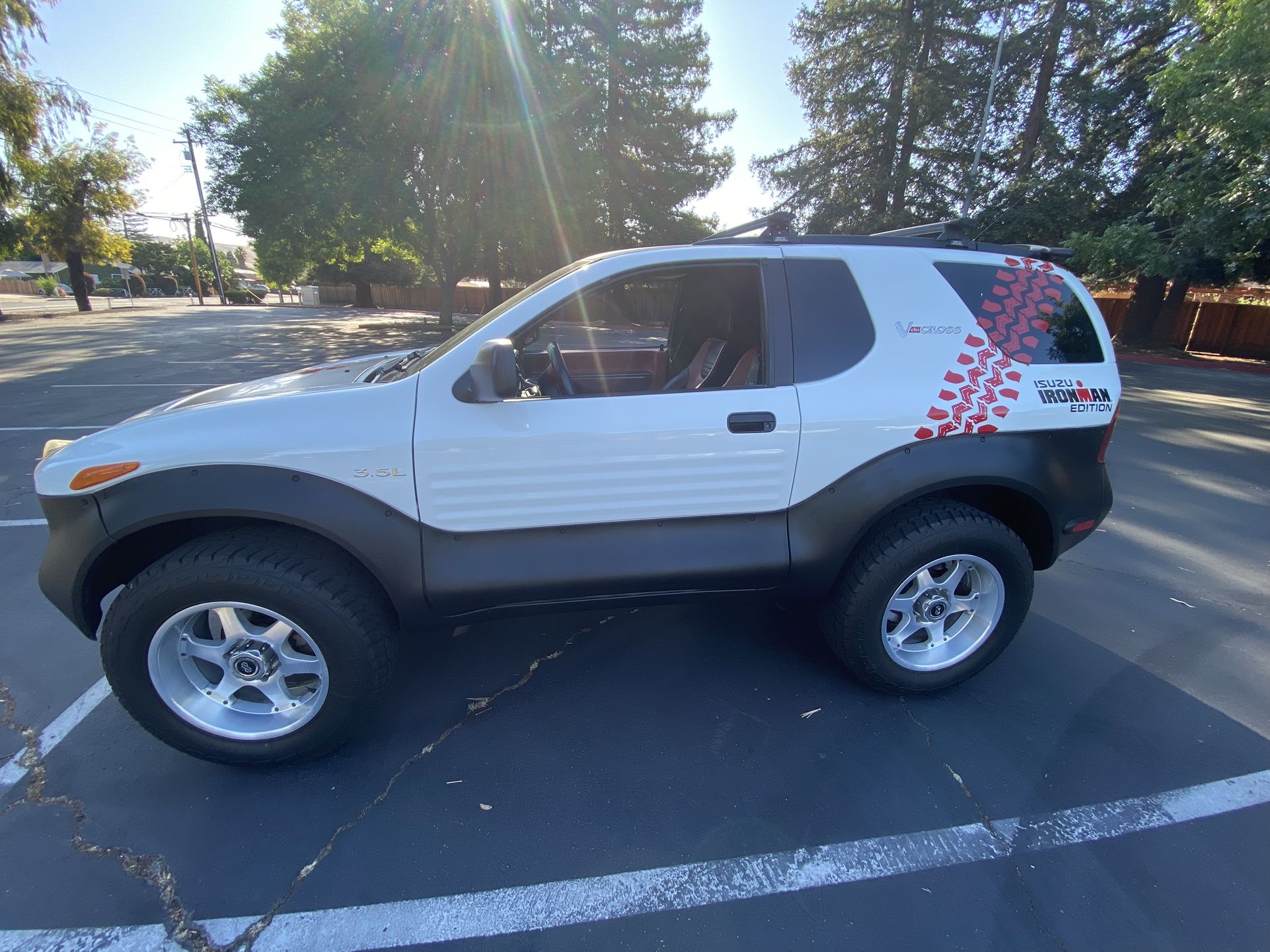 1999 Isuzu VehiCROSS