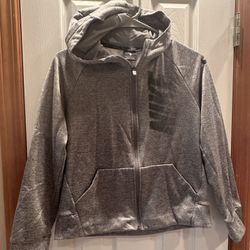 🙍🏻‍♂️ Nike Boys Youth Size Large Kids Hooded lighter weight Coat Jacket with pockets in like new condition from smoke and pet free home.  PU near Ke
