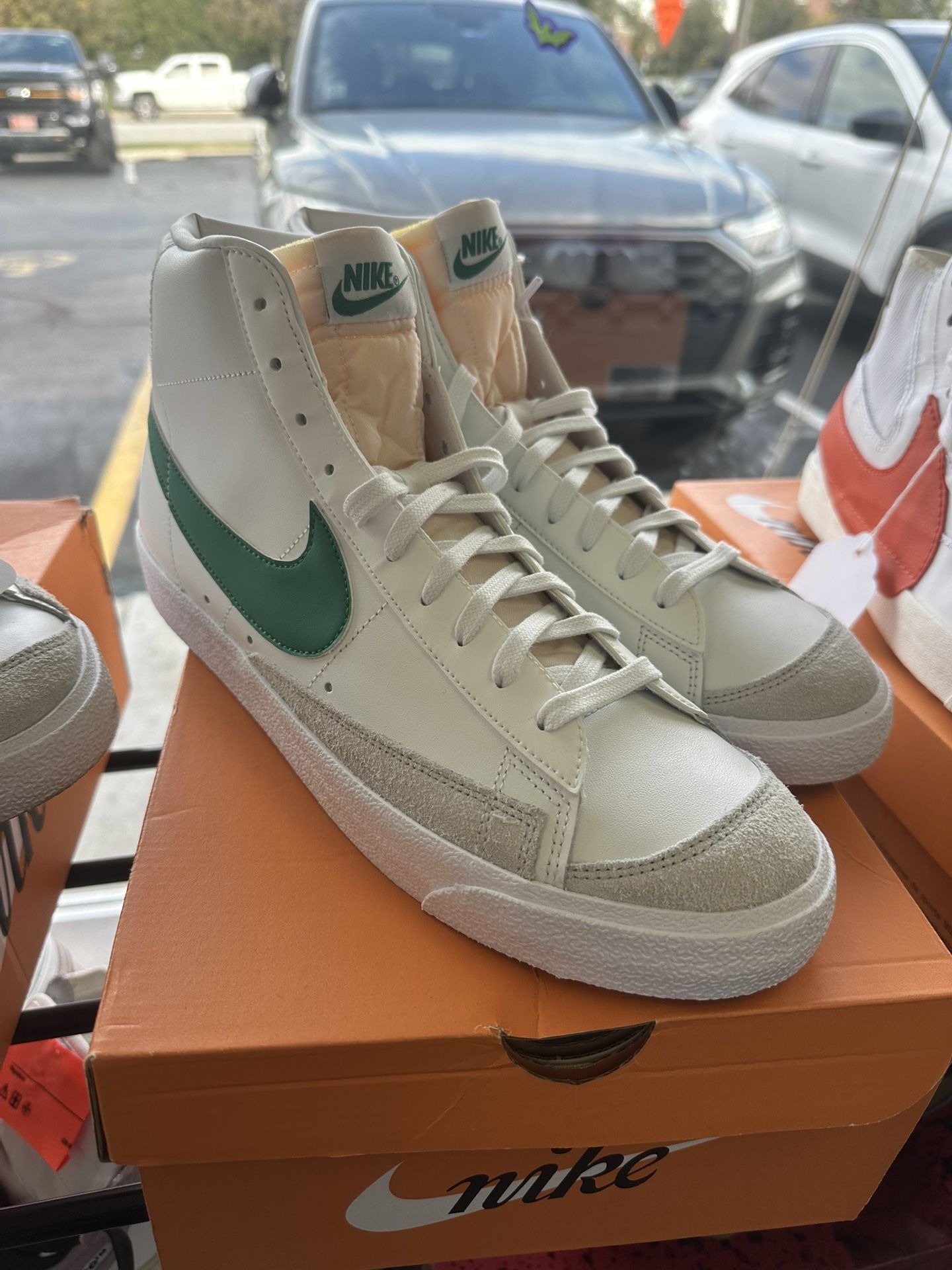 Nike Blazer Mid 77 VNTG and Green Stripe size 13