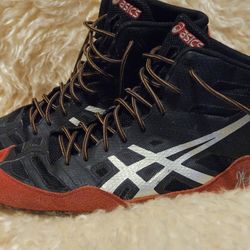 Asics Men's Size 12 WRESTLING athletic Shoes 