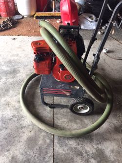 Homelite 1.5 Portable Pump gas