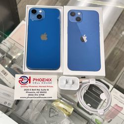 iPhone 13 128GB Unlocked + 100% Battery Health And Box