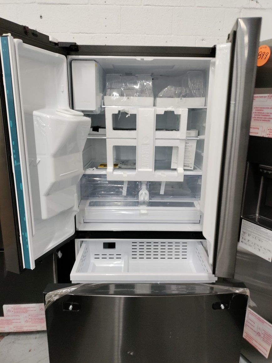 Samsung French Door Refrigerator 36'wide, New Scratch And Dent