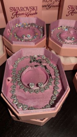 Swarovski set