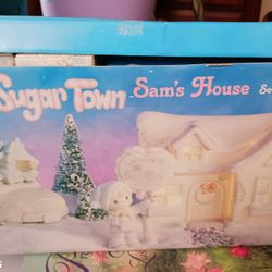 Precious Moments (NEW) Sugar Town Sams House 7 Piece Set