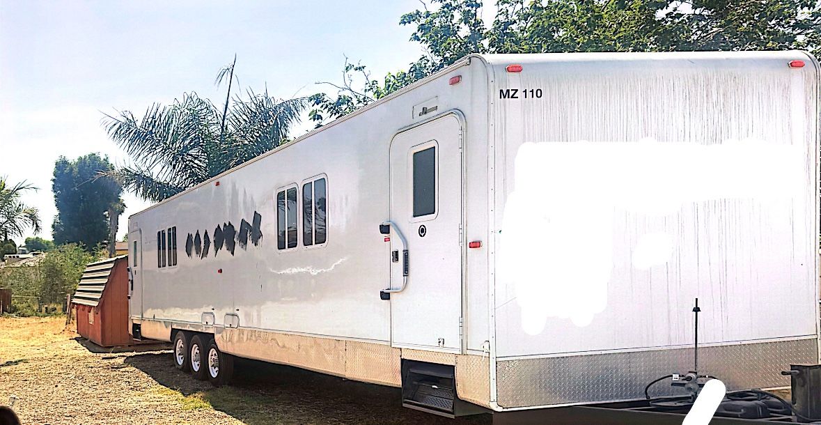 Rv Trailer 36”