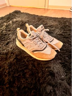 New Balance 997H Gray Cream Sneakers Men’s Size 10
