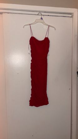 Size: S. Worn only 5 times. Excellent condition. Clean and no stains or tears.
