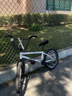 20 inch cult ,fixed gear,maxxed out, mafia seat