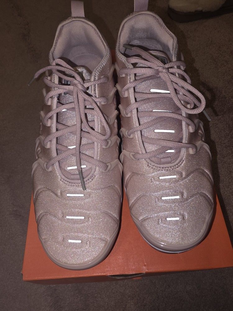 Pink Air Vapor Plus Nike Size 10