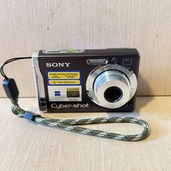 Sony Cyber-Shot DSC-W90 Blk 8.1 MP Digital Camera Tested Good w/Bat-Char-SDCard!  