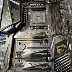 MSI MEG X570 ACE Gaming Motherboard ATX AMD Socket AM4 PCle M.2 DDR4 