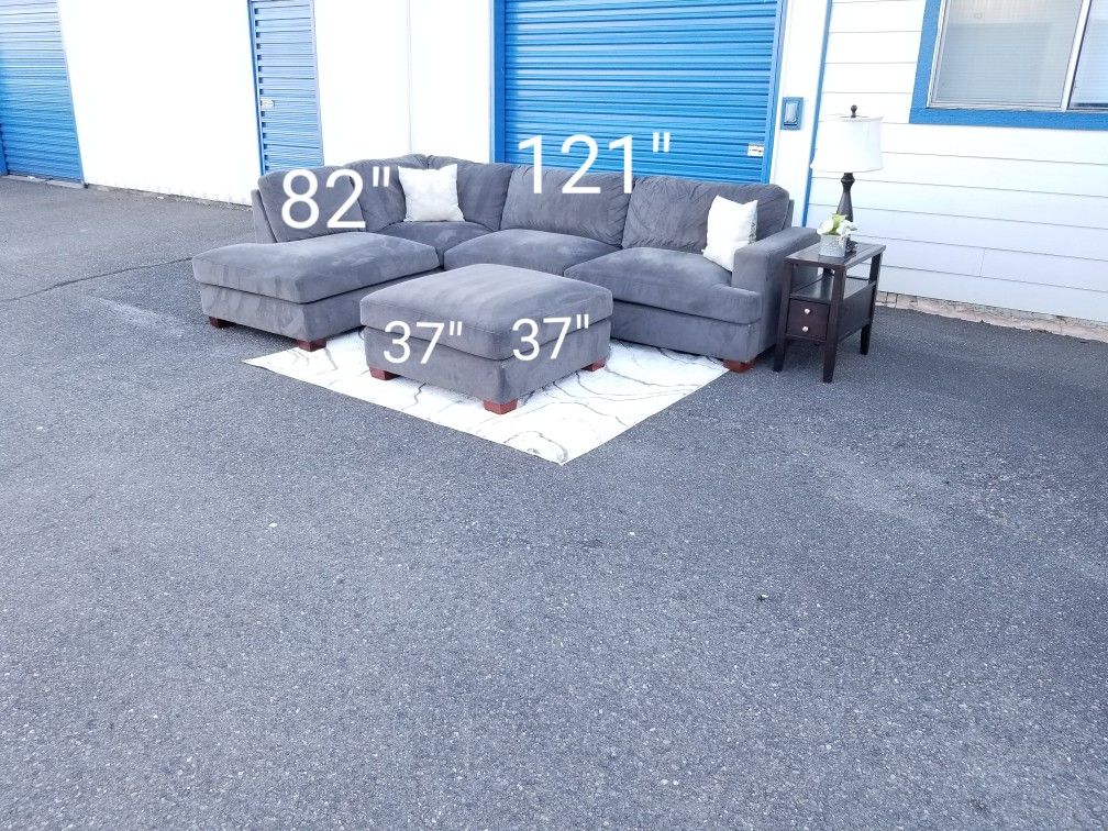Sectional Sofa Couch + Ottoman From Costco FREE DELIVERY for Sale in WA OfferUp