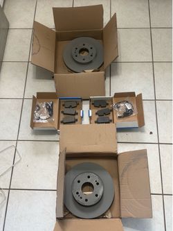 OEM GM Brake Rotors & Pads NEW Silverado Tahoe Sierra Yukon