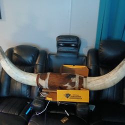6 Foot Long Horns Wrapped Wt Cow Hide 