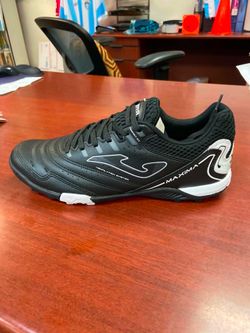 Nuevos Zapatos para indoor marca Joma