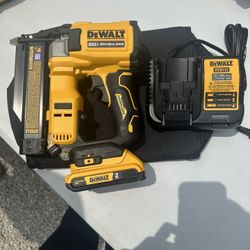 ATOMIC 20V Max Lithium Ion Cordless 23 Gauge Pin Nailer Kit with 2.0Ah Battery and Charger