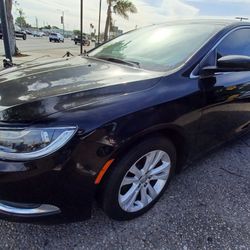 2016 Chrysler 200