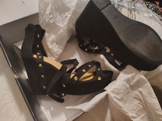 Women's Shoes