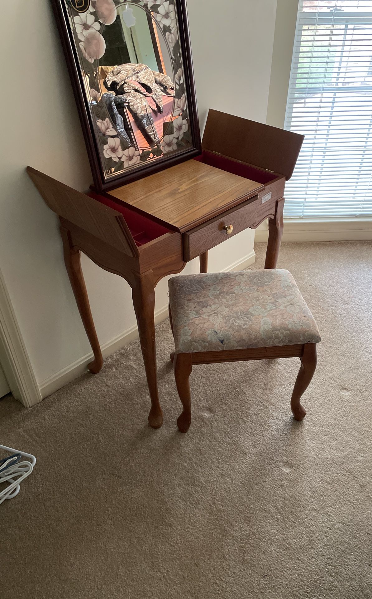 antique vanity