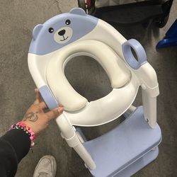 Child’s Potty seat w/steps