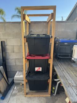 Tote Storage