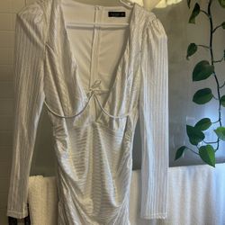 White Long sleeve Dress