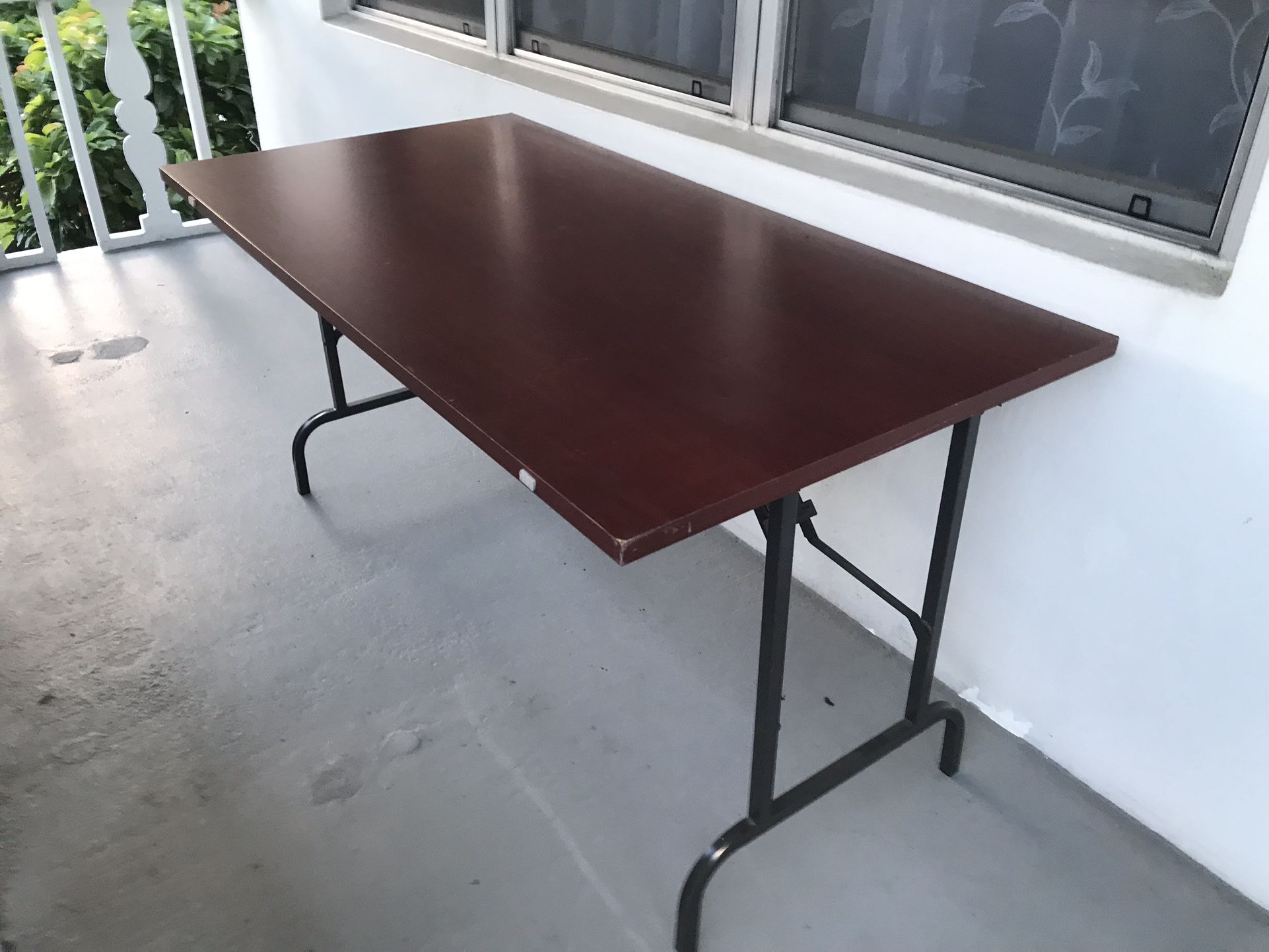 Folding Table 5Ft Wood