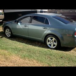 2009 Chevy Malibu 