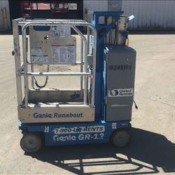 GENIE GR-12 SINGLE MAN LIFT