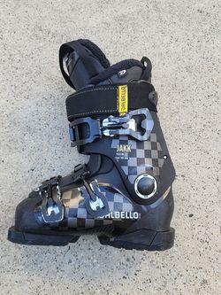 DALBELLO KIDS PRO SKI BOOTS size 22,5