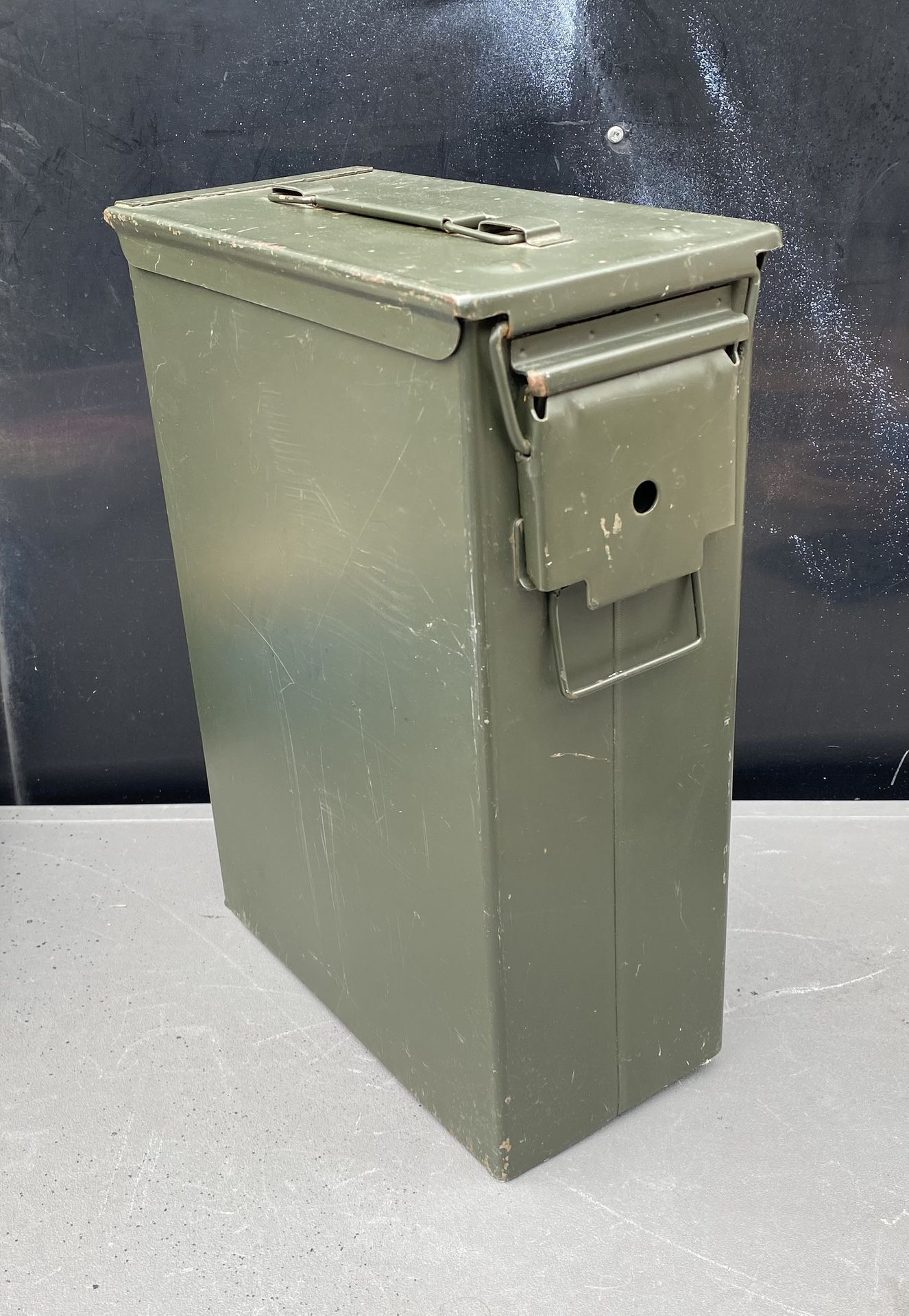 Vintage Military Army Ammo Can Storage Box ~ Large Size