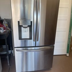 LG Refrigerator 