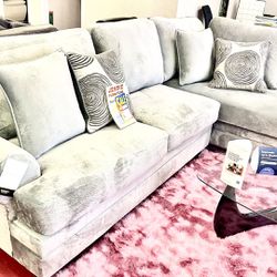 🌟Brand New Sectional Sofa 🔥