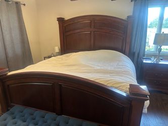 King size bed