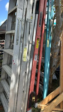 Escalera and Buena con de Santa Cinco