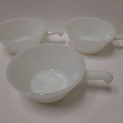 Antique 3 Piece Anchor Hocking Fire King White Soup Bowls