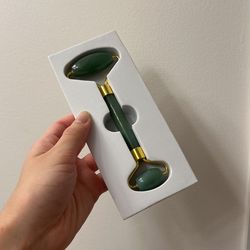 Jade facial roller! NEW