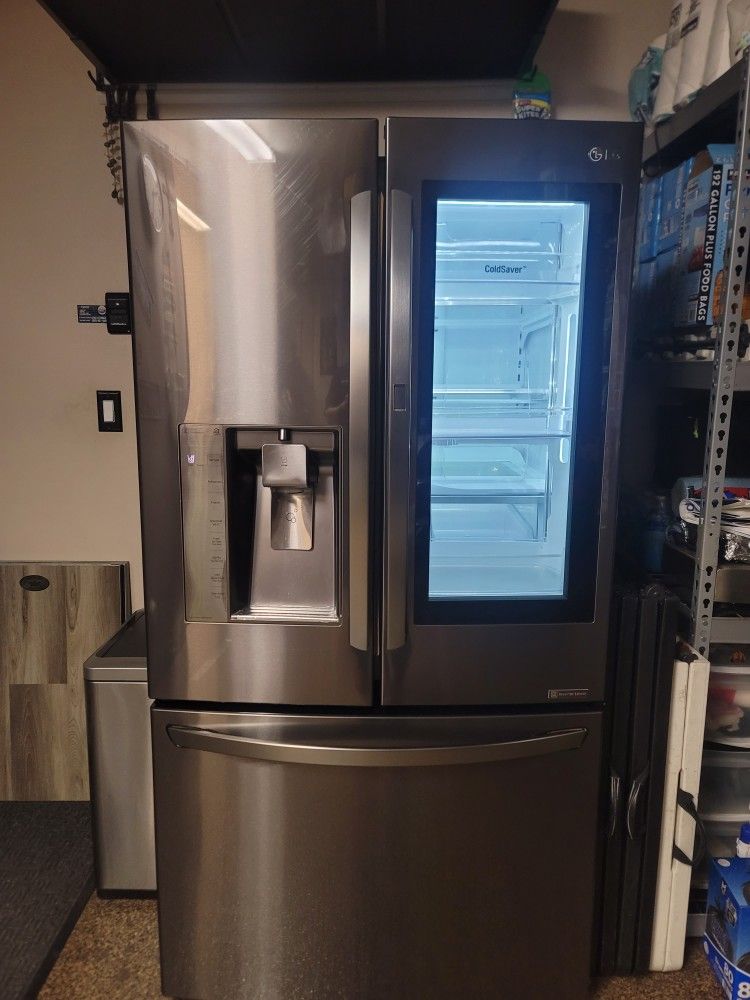 LG REFRIGERATOR Instant View 29.6 Cubic Feet