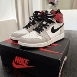 Jordan 1 Smoke Grey Sz 5 