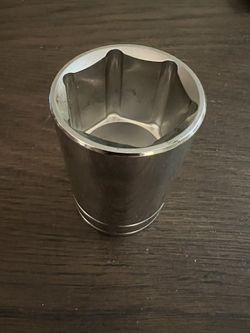 Greatneck 1-1/2” 6 Point Deep Socket 1/2” Drive