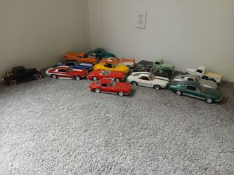 Toy 1:18 Die-Cast Cars