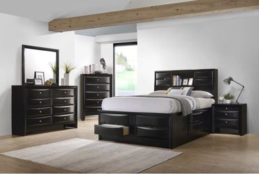 5PCS BLACK QUEEN PLATFORM BEDROOM SET $1499 (CO202701)  FREE LOCAL DELIVERY