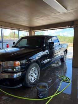 05 gmc sierra crew cab super clean