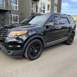 2011 Ford Explorer Limited 